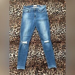 Frame Denim Blue Distressed Le Skinny de Jeanne